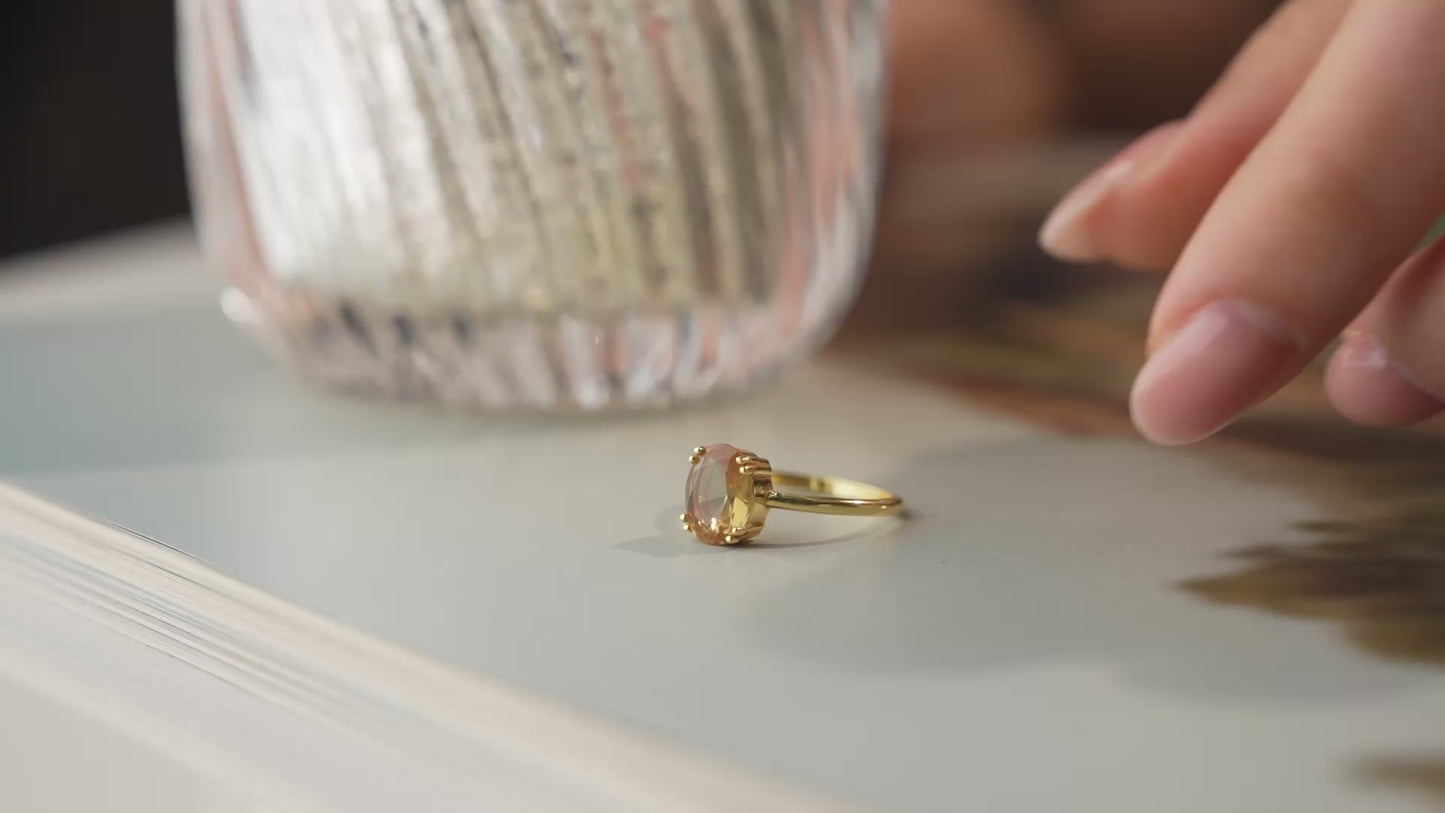 Oval Zultanite Ring