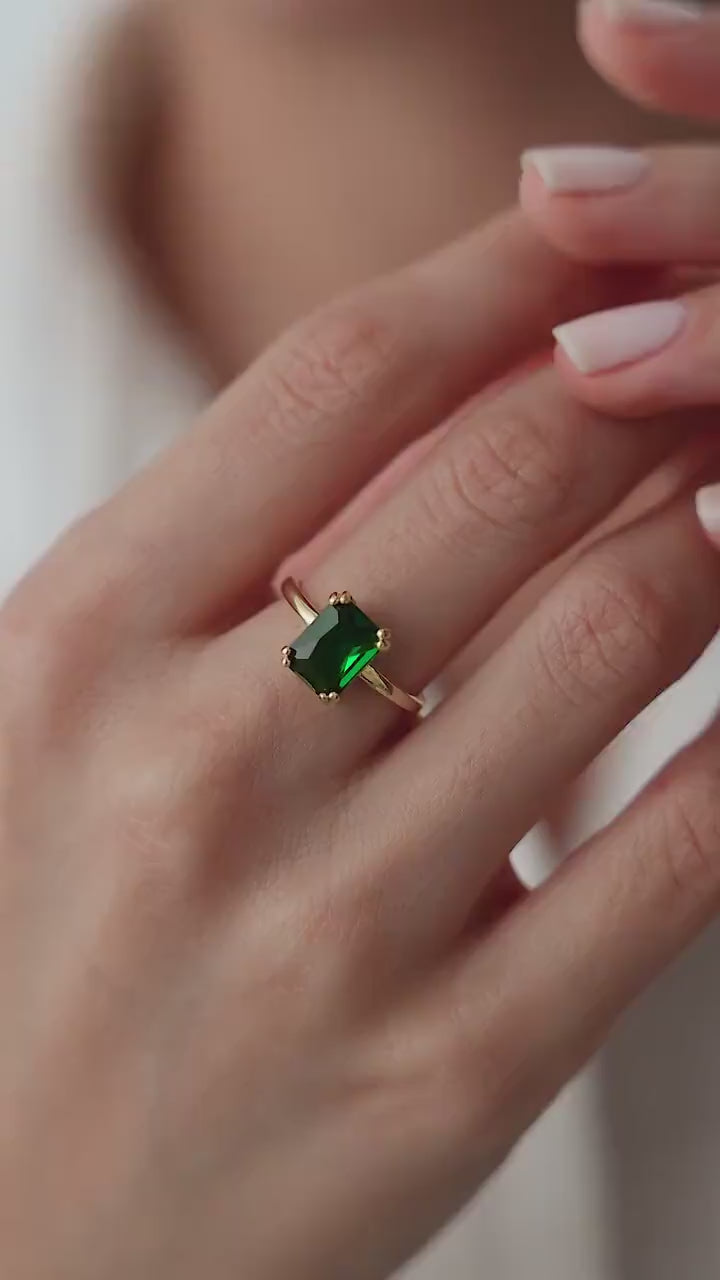 Emerald Ring